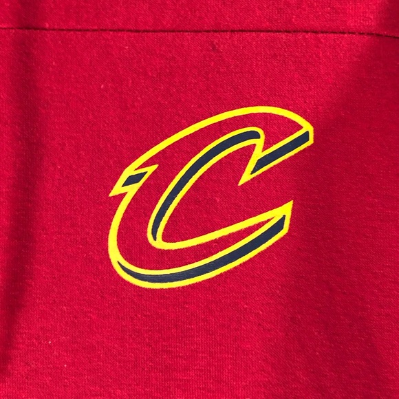 NBA UNK Cleveland Cavaliers Cowl Neck Sweatshirt - Picture 3 of 16